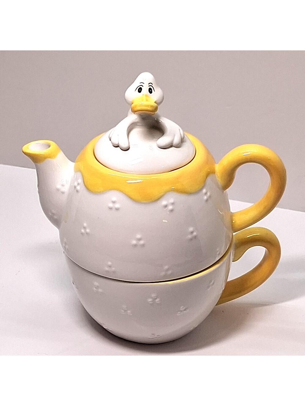 Vintage Bella Casa Gantz Just Ducky Stacking Cracked Egg Teapot Cup for One